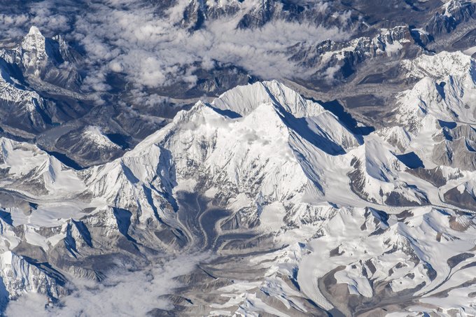 Everest1.jpg